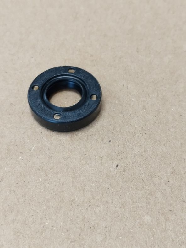 KC ELITTE Czarna uszczelka przy trzpieniu silnika fontanny czekoladowej