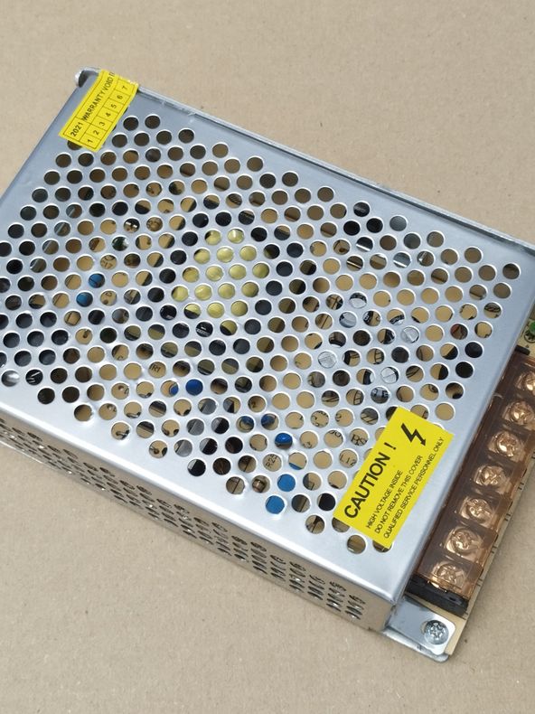 KC ELITTE Sterowanie i zasilanie fontanną czekoladową czteropoziomową